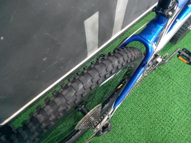GIANT XTC850 2008年モデル 26インチMTB 3×8S ブルー ※後輪振れ大 フロント変速要調整サスペンション状態未確認