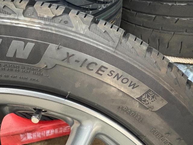ホンダ オデッセイ/RB1 アブソルート 純正ホイール + MICHELIN X-ICE SNOW