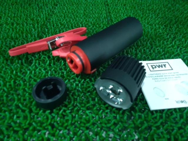5000mAh/1000LUMENS/ブラケット無し Knog PWR BANK モバイルバッテリー機能付バッテリー/ライトセット