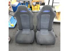 NISSAN
Skyline GT-R / BCNR33
Genuine driver's and passenger's side seats (set)