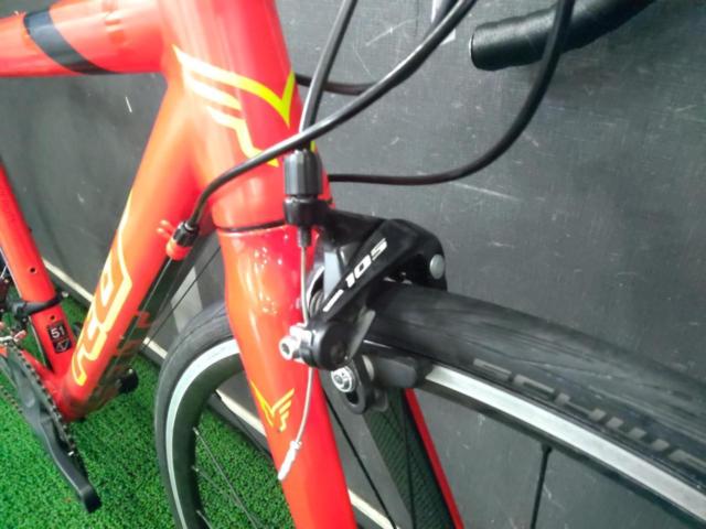 FELT F75 2016年モデル アルミロードバイク 700×23C SHIMANO105 2×11S アルミロードバイク サイズ:51 適正身長:160-175cm