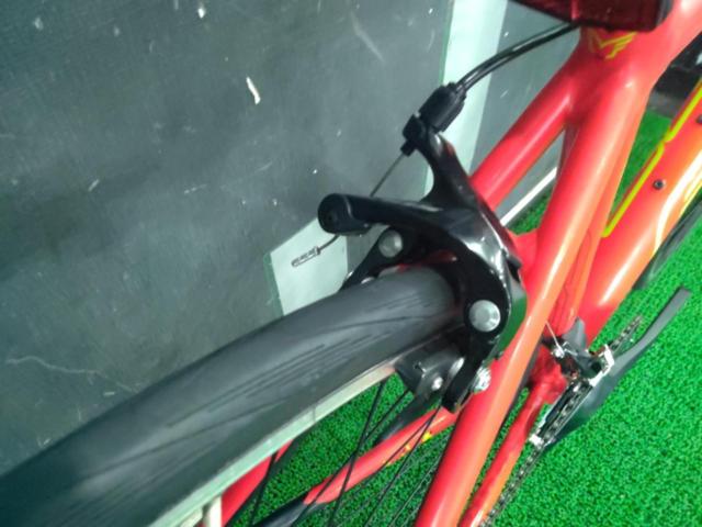 FELT F75 2016年モデル アルミロードバイク 700×23C SHIMANO105 2×11S アルミロードバイク サイズ:51 適正身長:160-175cm