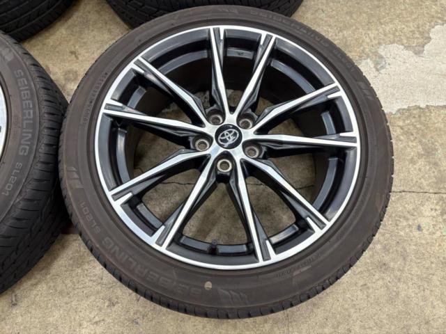 トヨタ 86/ZN6 後期 純正ホイール + SEIBERLING SL201
