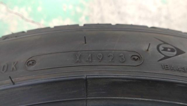 YOKOHAMA
AVS
MODEL
7
+
DUNLOP
LEMANS
V +