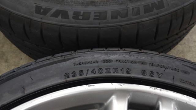 Nissan
Fuga / Y50
Original wheel
+
MINERVA
RADIAL
F205 + MINERVA
RADIAL
F205