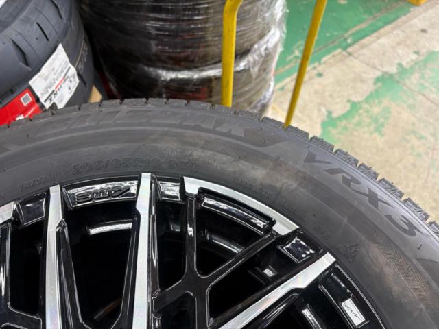KYOHO SMACK GRAIVE +BRIDGESTONE BLIZZAK VRX3