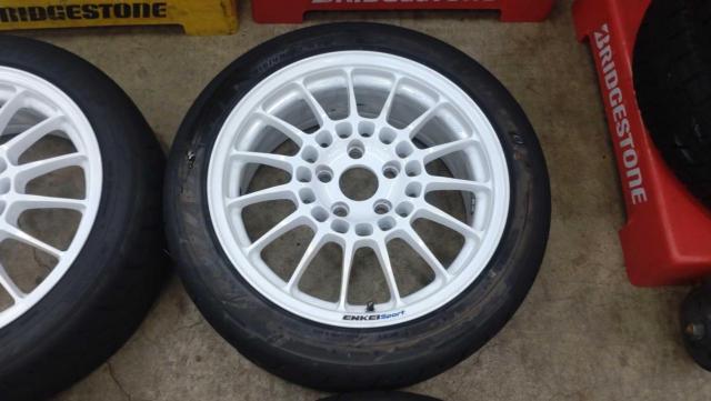 ENKEI Sport RC-T5 + DUNLOP DIREZZA ZIII