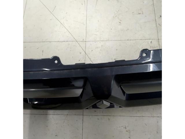 Mitsubishi genuine
Front grille for Delica D:5