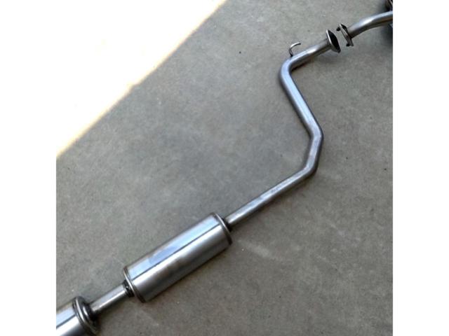SUZUKI
Genuine muffler + mid-pipe set for Suzuki Swift Sport/ZC33S
