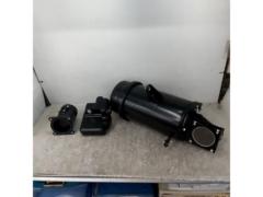 Nissan genuine
Air cleaner box + air flow sensor pipe only for Caravan/NV350