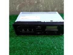 Nissan genuine
Radio tuner RN-9474G-A