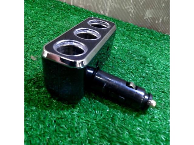 Unknown Manufacturer
Triple
Expansion cigar socket