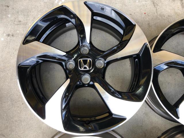 Wheels only, genuine Honda parts.
Original wheel
S660 / JW5
α grade
Previous period
* Different diameter before and after *