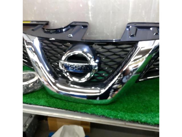 Nissan
T32 / X-TRAIL
Genuine grill