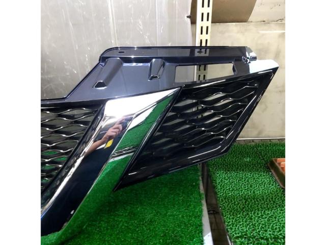Nissan
T32 / X-TRAIL
Genuine grill