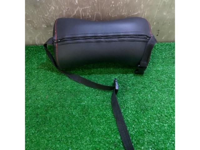 メーカー不明 レザーヘッドレスト