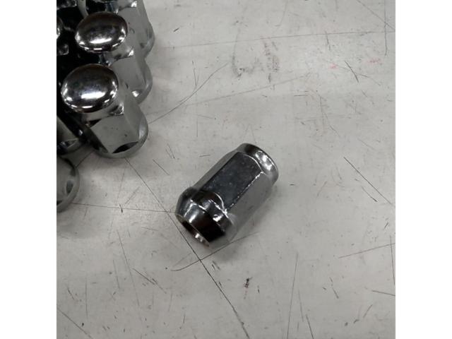 テーパー座ホイールナット M12xP1.25/19HEX/20個/シルバー
