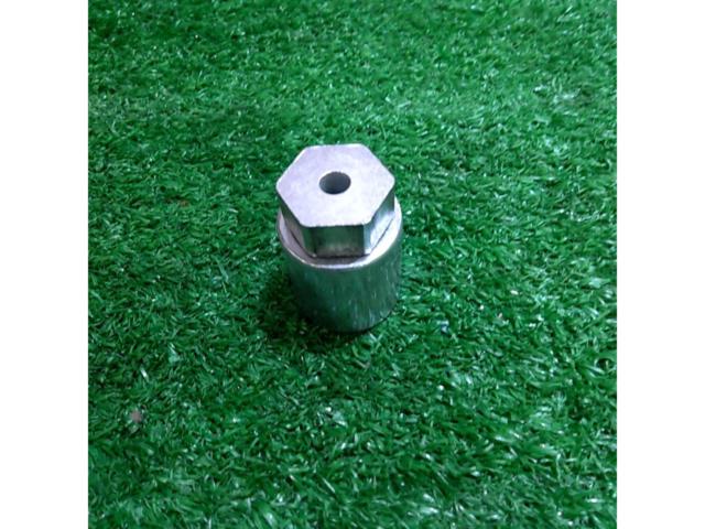 MITSUBISHI genuine
McGard lock nut set