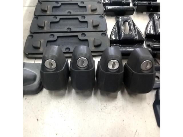 INNO XS201+ K460 + XB108BKベースキャリアセット【NOAH/VOXY/80系/2014年～2022年/ガソリン車/2WD】