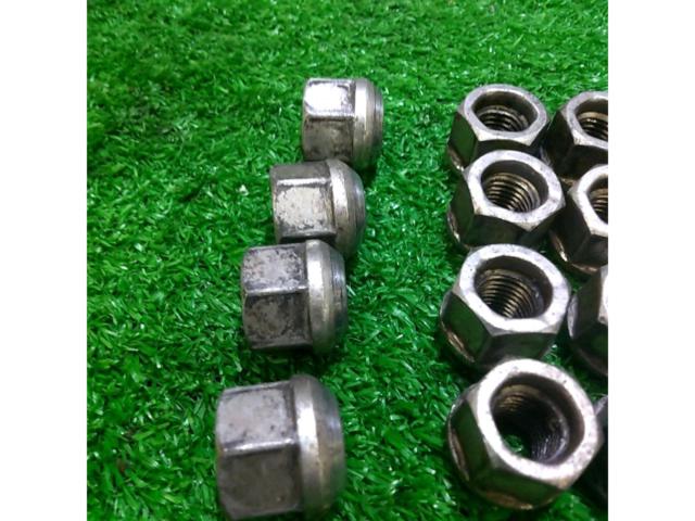 Honda
Genuine
Through nut
16 set