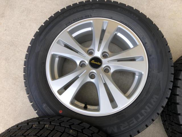 DUNLOP
REVERLINE
+
DUNLOP
WINTERMAXX
WM02
New Japanese-made studless tire set