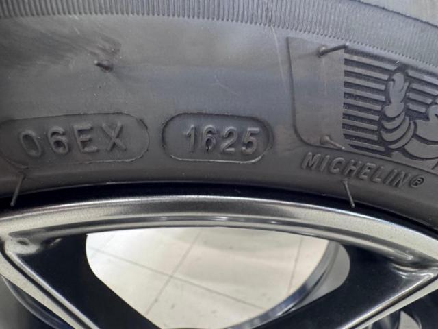 A must-see for AURA owners!!
BBS
RF (RF 500)
+
MICHELIN
PILOTSPORT4
 fitting free 