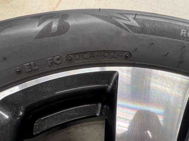 スバル XV純正ホイール+BRIDGESTONE BLIZZAK DM-V3