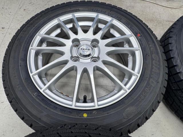 Includes unused studless tires (Japan)
SANYO
ZACK
JP-104
+
YOKOHAMA
iceGUARD
iG52C