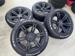 415
COBRA
BADRUCKER-1
+
YOKOHAMA
PARADA
PA03
107/105H
LT