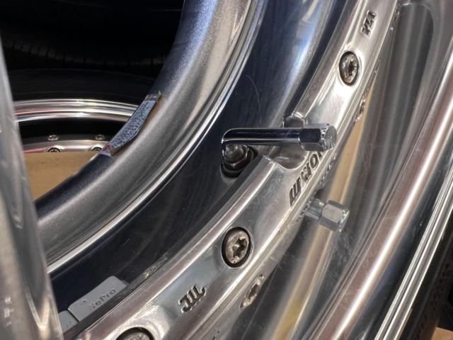 WORK
GNOSIS
CVF
Composite Buff Brushed PBU
+
NITTO
NT421Q
