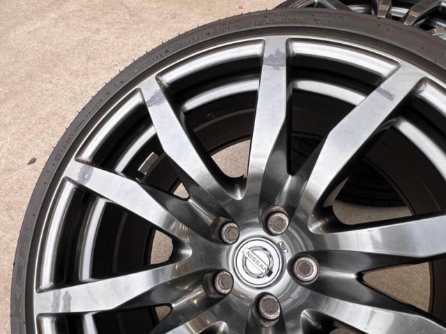 Fairlady Z size!!!! Nissan
R35 / GT-R
Medium-term original wheel
+
MICHELIN
PILOTSPORT5
+
FALKEN
AZENIS
FK 510