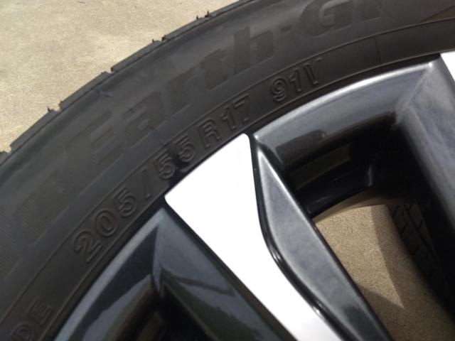 トヨタ純正 純正ホイール ノア・ヴォクシー/90系 S-Zグレード + YOKOHAMA BluEarth-GT AE51