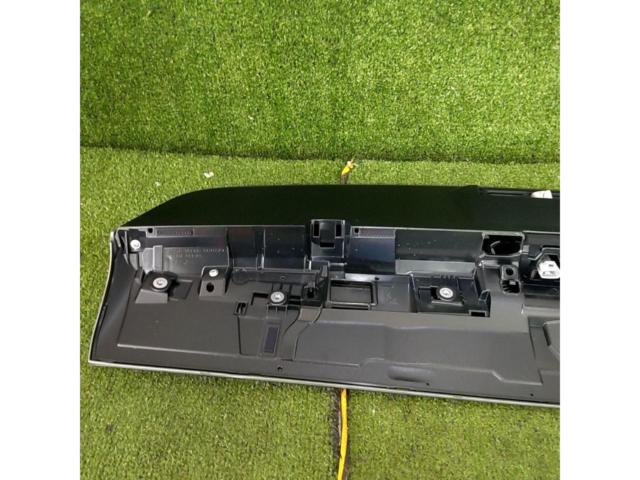[Land Cruiser
250/TRJ250W
GDJ250W
TOYOTA
Genuine
Rear
Spoiler
