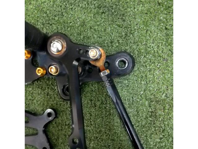 メーカー不明 バックステップ【GSX1300R/隼】
