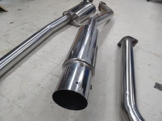 Unknown Manufacturer
Bullet-shaped muffler for Mark II/JZX100 series