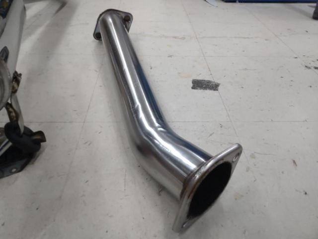 Unknown Manufacturer
Bullet-shaped muffler for Mark II/JZX100 series