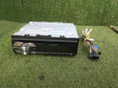 carrozzeria
DEH-380
CD / tuner main unit