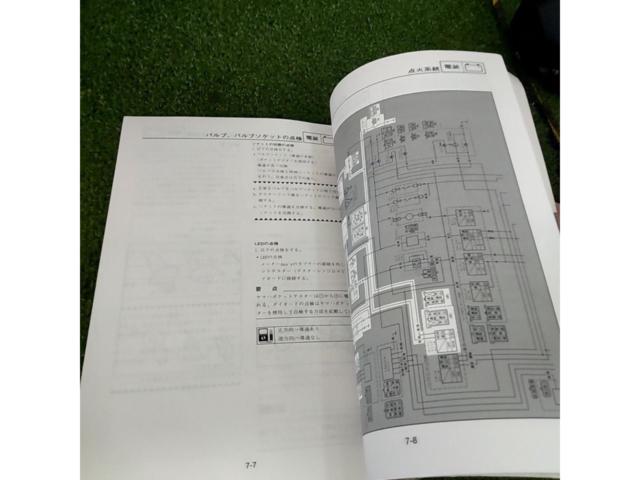 YAMAHA genuine
SR400 Service Manual (Repair Manual) 3HTF/G/H