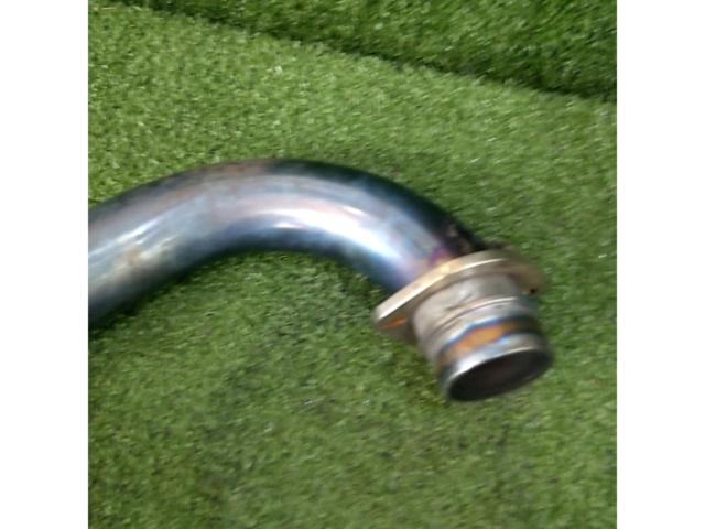 SP Tadao
POWER
BOX
Power box
Pipe
Exhaust pipe
SR400