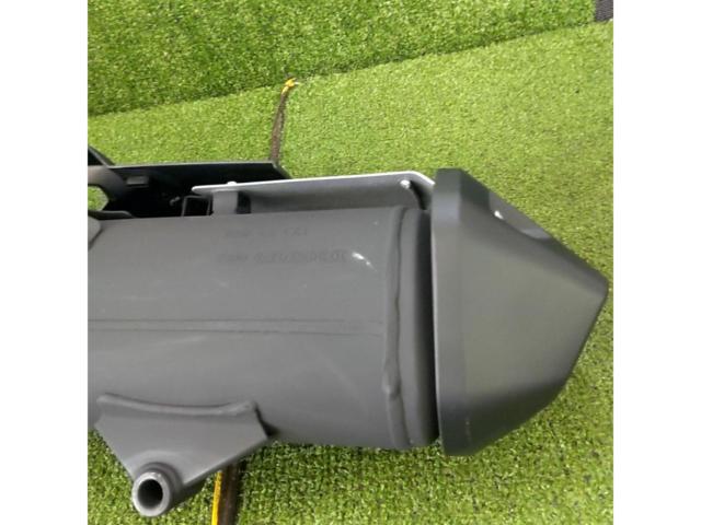 HONDA genuine
Muffler
ADV160