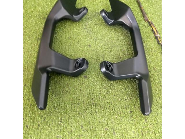 HONDA genuine
Grab bar
ADV160