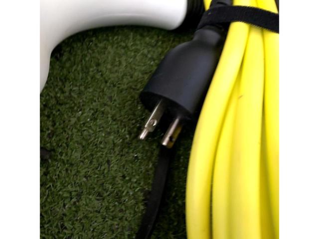 フォルクスワーゲン純正 充電ケーブル 35330073  1EA 971 675 S