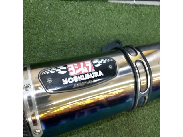 YOSHIMURA
R-77S
Cyclone
Titanium Blue Carbon End
Slip-on muffler
NINJA250/NINJA400/Z250/Z400