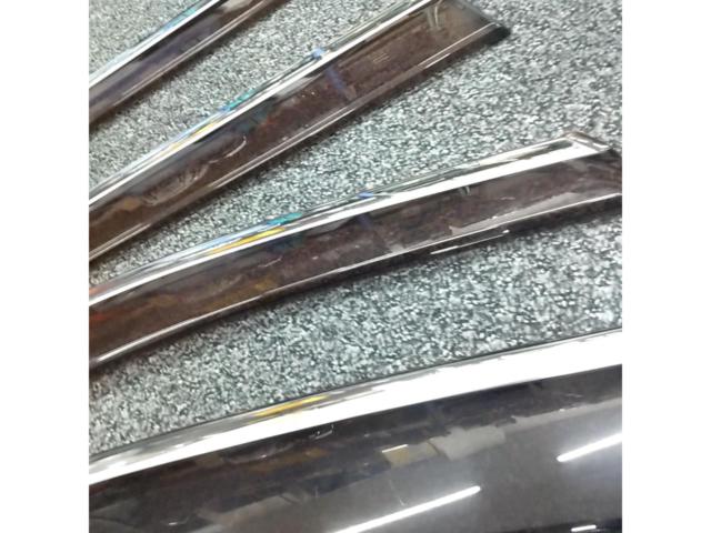 【エルグランド/E52】NISSAN 純正サイドドアバイザー 前後セット
