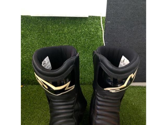 Size 25.5cm Alpinestars
Racing boots
SMX-6
V2