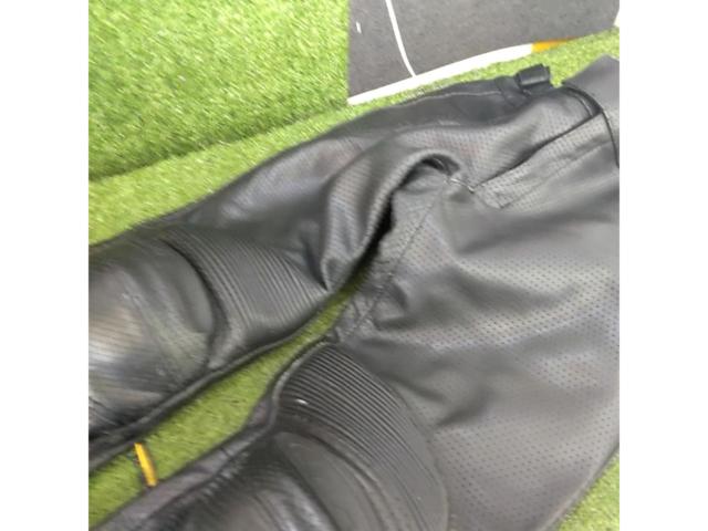 Size MR Staichi
Leather pants