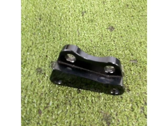 【シグナスX(SE44J)2型で使用】メーカー不明 キャリパーサポート