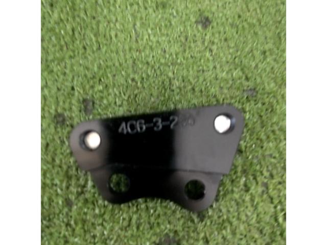 【シグナスX(SE44J)2型で使用】メーカー不明 キャリパーサポート