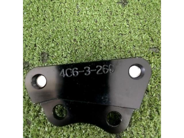 【シグナスX(SE44J)2型で使用】メーカー不明 キャリパーサポート