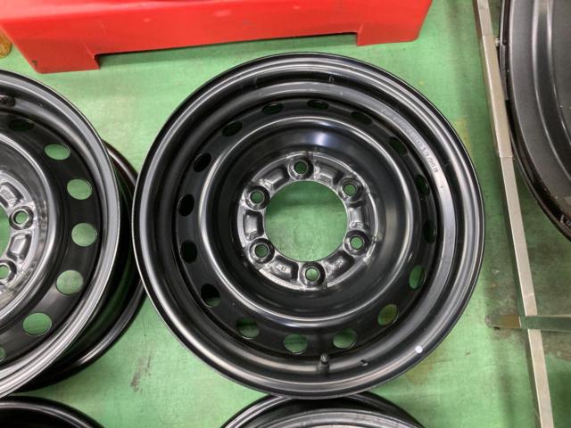 TOYOTA ハイエース/200系 純正スチールホイール